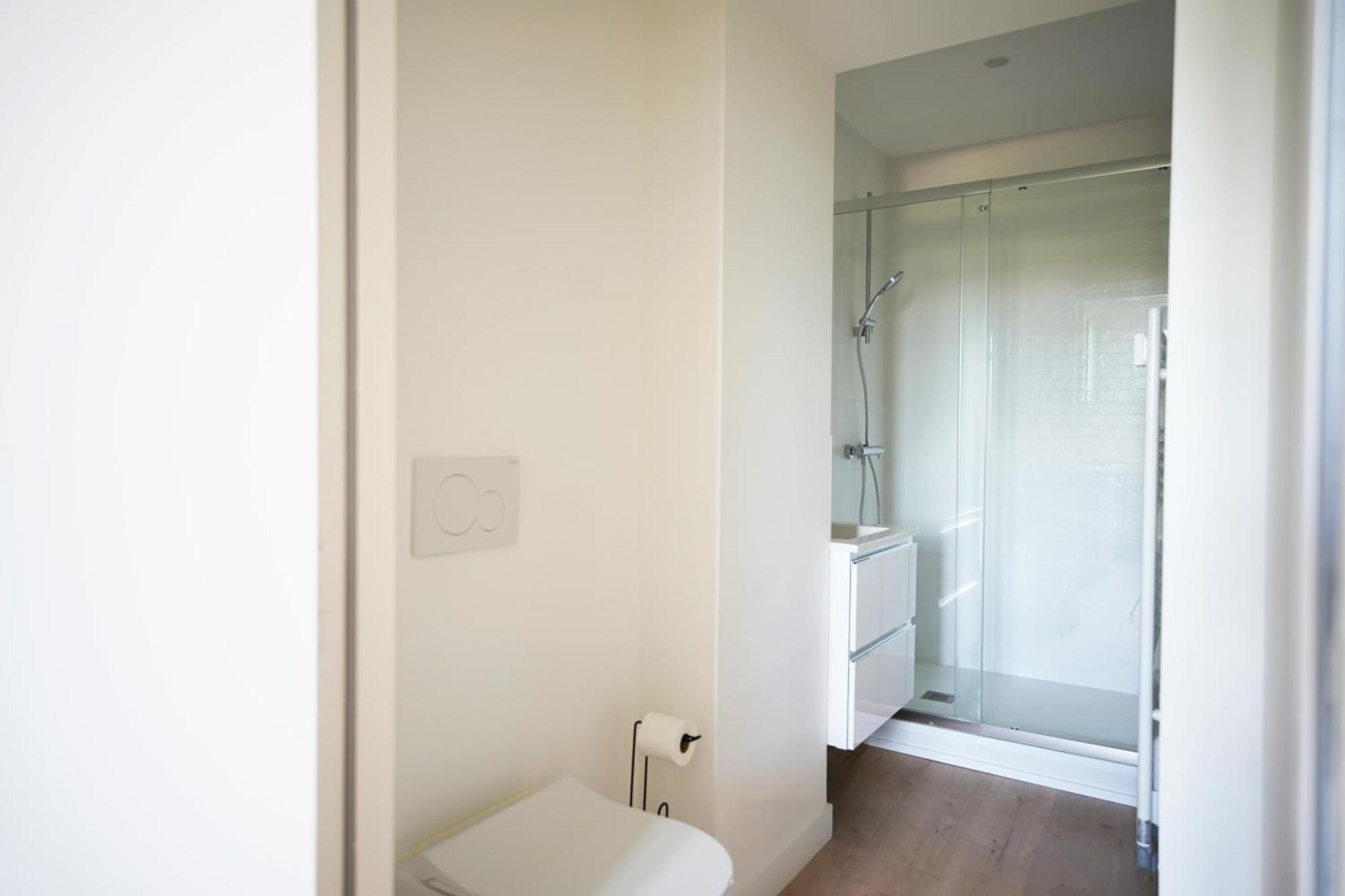 Apartment Centre - Jet D'eau - T2 Grande *